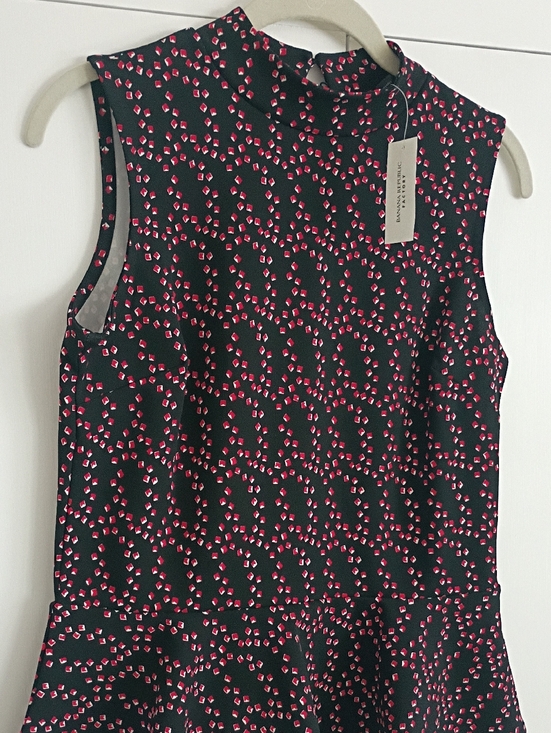 Banana Republic Tops - Banana Republic Black Sleeveless Mock Neck Top with Pink Dot Print